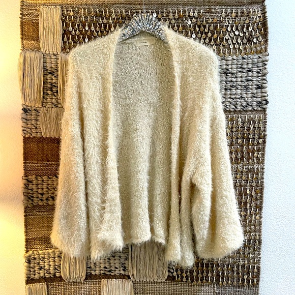 🤍 Anthropologie Sleeping on Snow open-front cream sparkly flowy cardigan - Picture 1 of 8